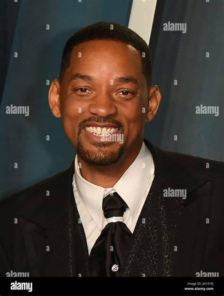 Actor/rapper Will Smith attends the "Concussion" New York premiere at AMC Loews Lincoln Square on December 16, 2015 in New York City.